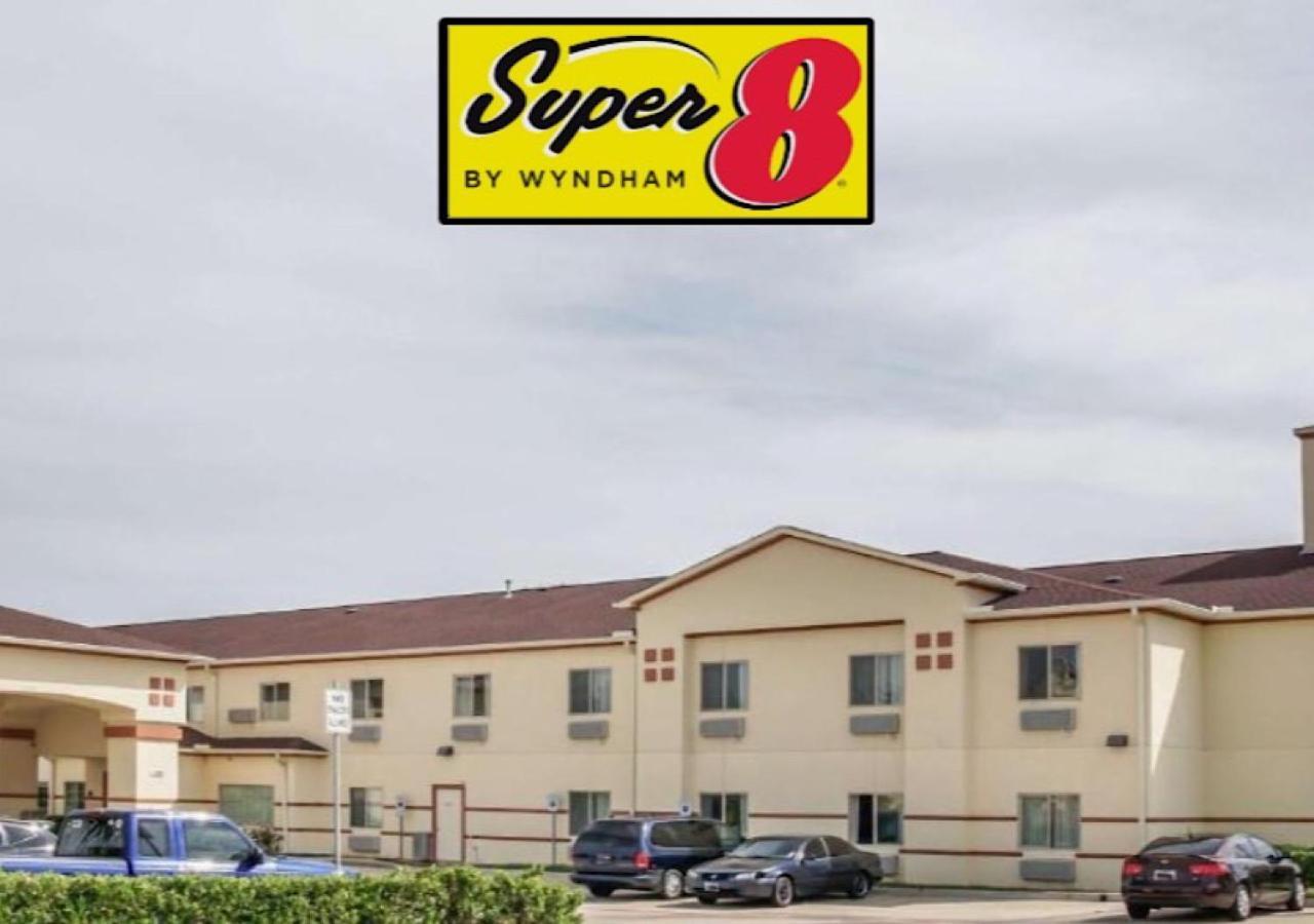 Super 8 By Wyndham Brenham Tx Ξενοδοχείο Εξωτερικό φωτογραφία